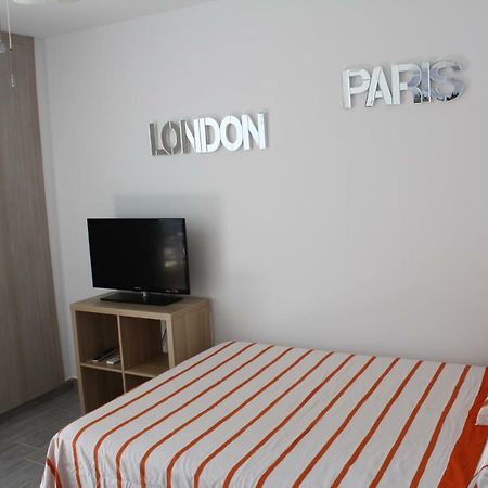 Benalmadena Aguila Apartment Sea View ภายนอก รูปภาพ